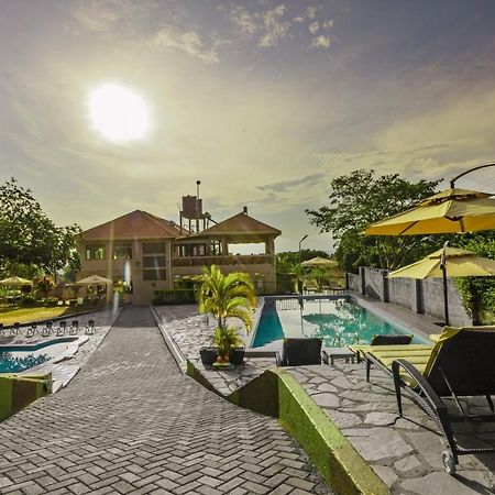 Santa Maria Hotel Entebbe Exterior photo
