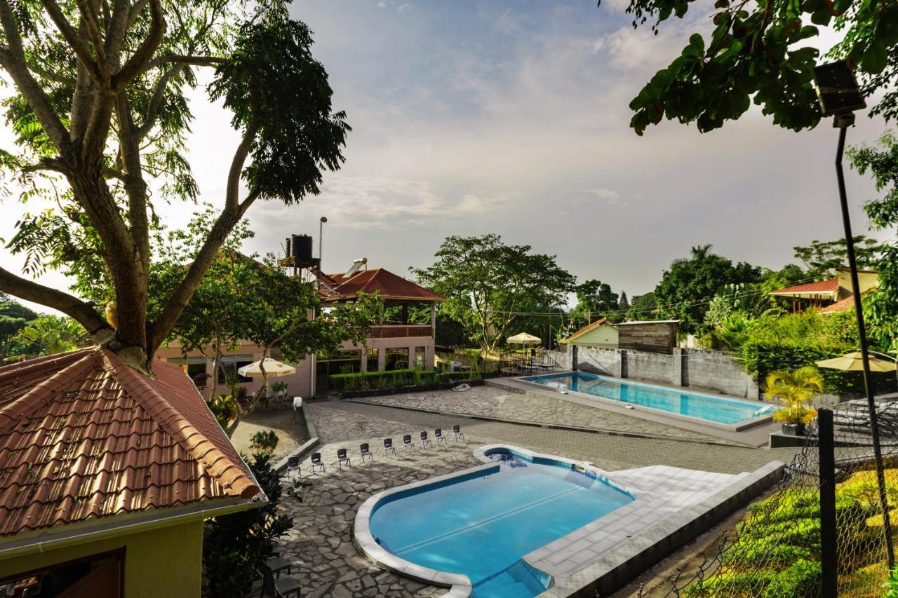 Santa Maria Hotel Entebbe Exterior photo