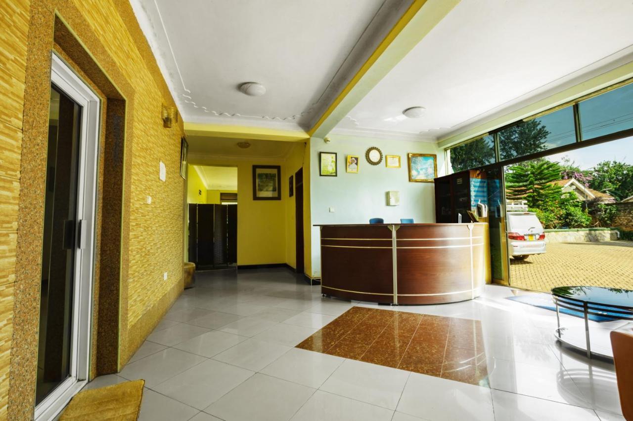 Santa Maria Hotel Entebbe Exterior photo