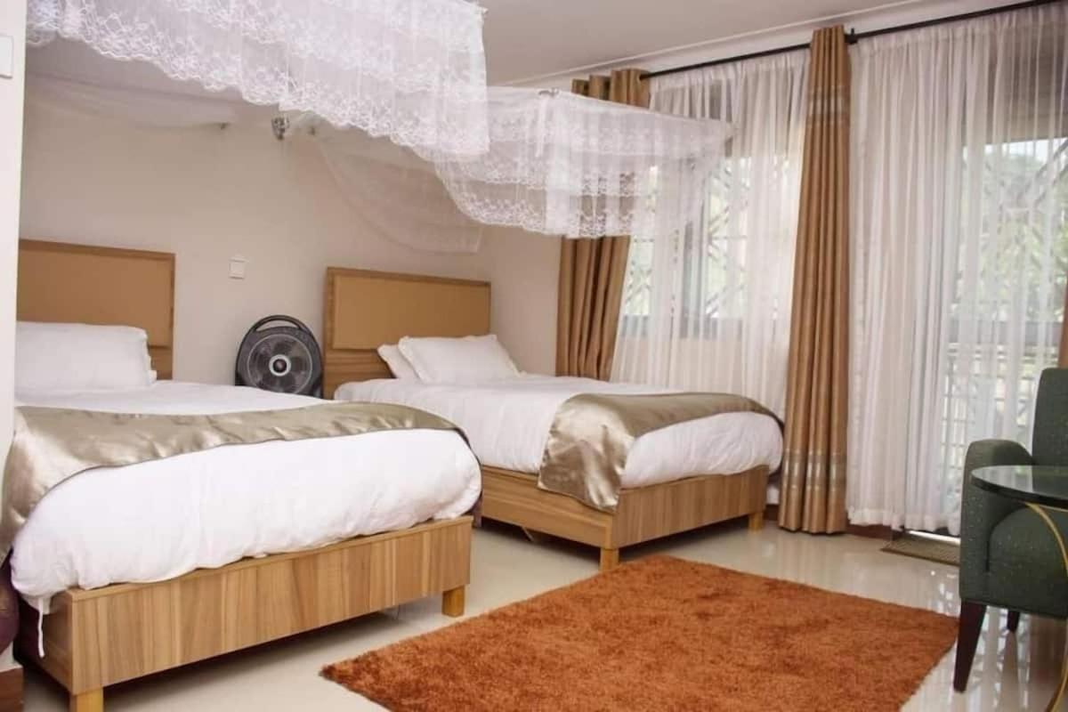 Santa Maria Hotel Entebbe Exterior photo